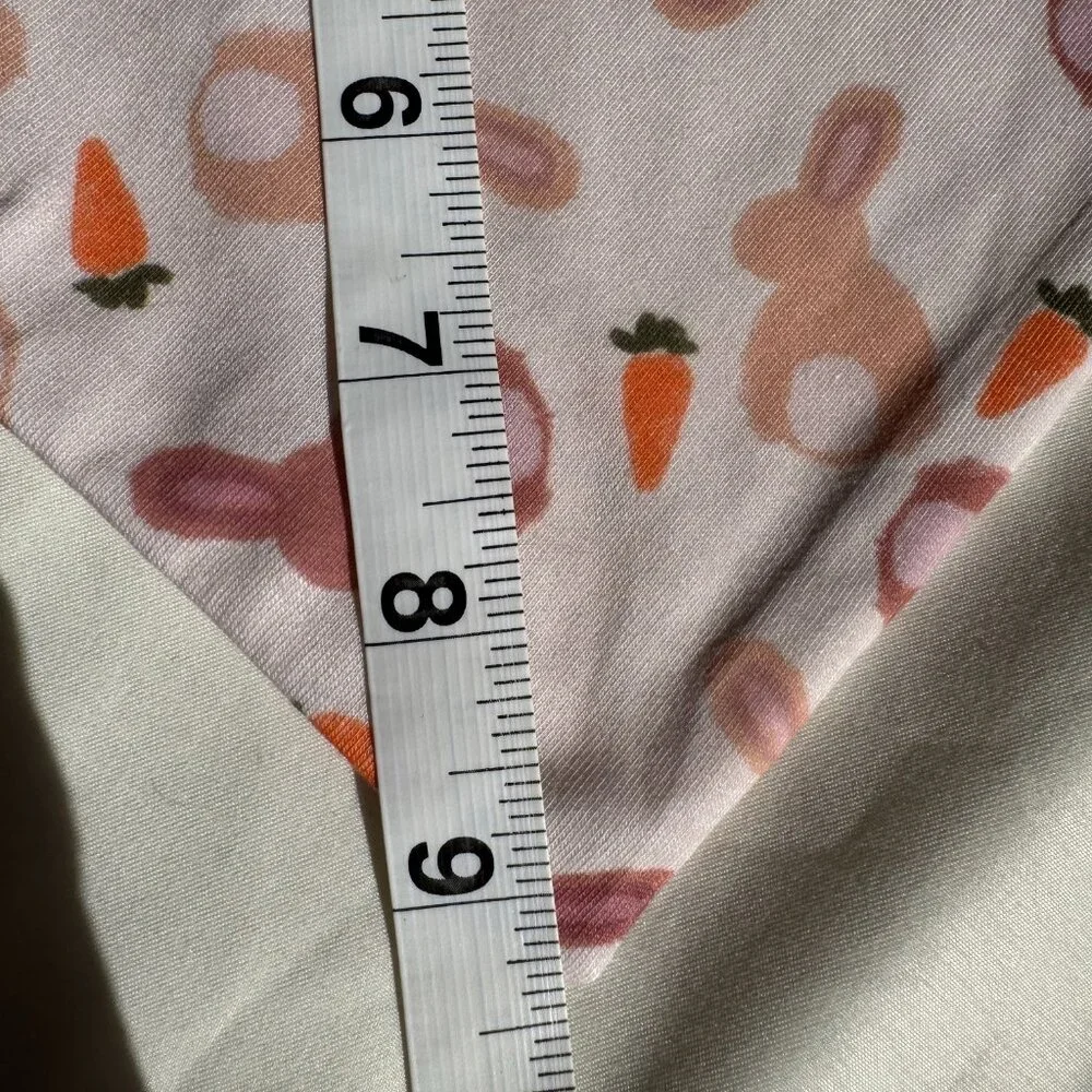 NWT Loic by Design Bunnies & Carrots Pattern Easter Dog Bandana, Light Pink, M